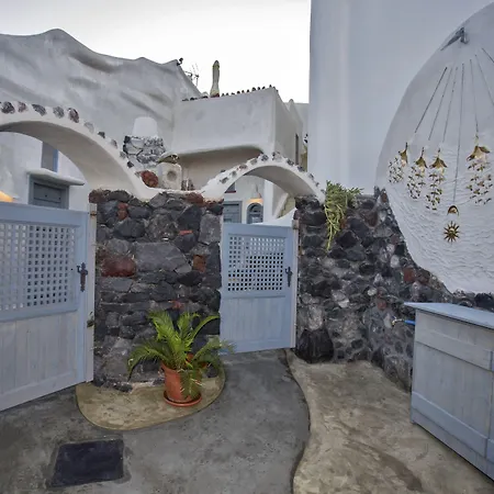 Hotel Aura Caves 4*