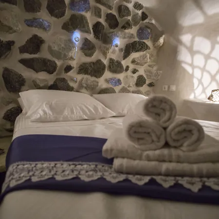 Hotel Aura Caves Santorini Island