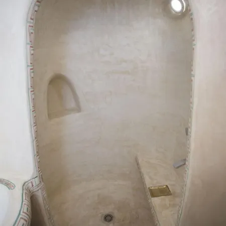 Ξενοδοχείο Aura Caves