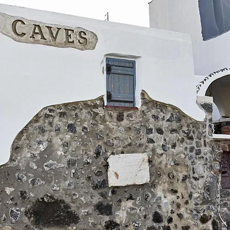 Aura Caves Apartment *
