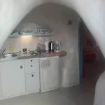 Ξενοδοχείο Aura Caves 4*