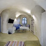Ξενοδοχείο Aura Caves Santorini Island