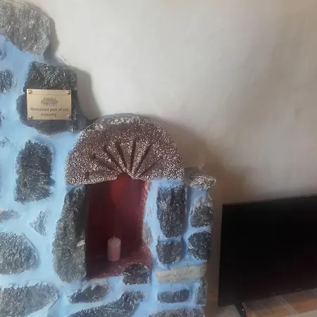 Aura Caves Hotell Santorini Island